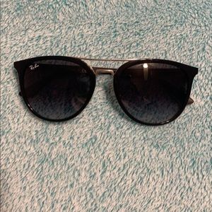 ray ban sunglasses